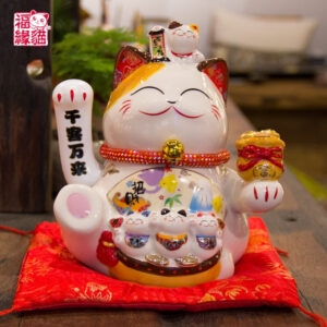 Mèo thần tài vẫy tay size trung MN02