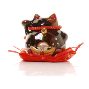 Mèo thần tài đen trừ tà HK05