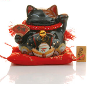 Mèo thần tài đen trừ tà HK07