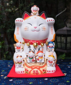MÈO THẦN TÀI YAKUSHIGAMA NHẬT BẢN