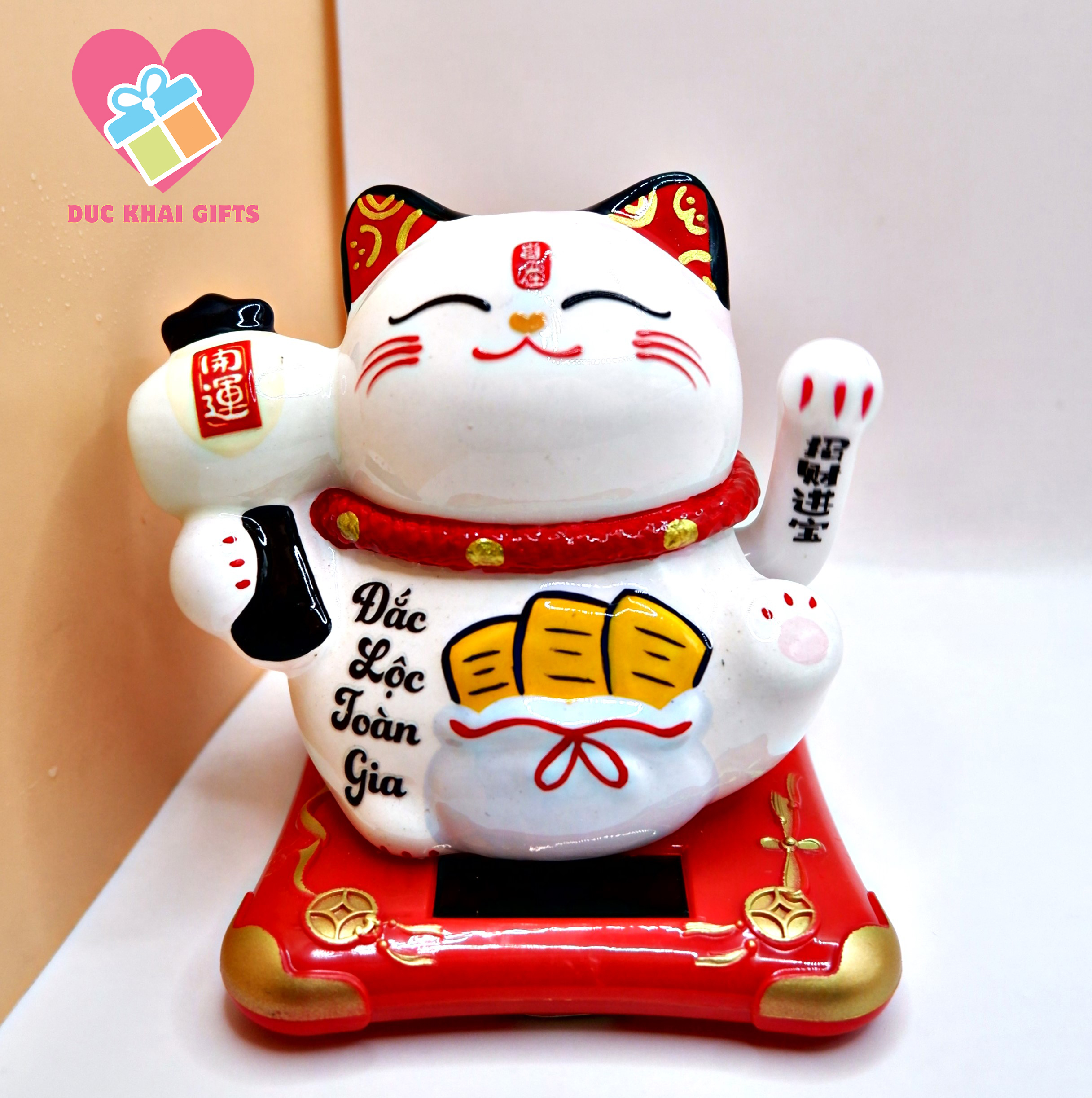 meo-than-tai-thuan-viet-bua-dac-loc-toan-gia